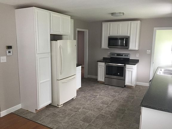 Kitchen looking towards bedrooms