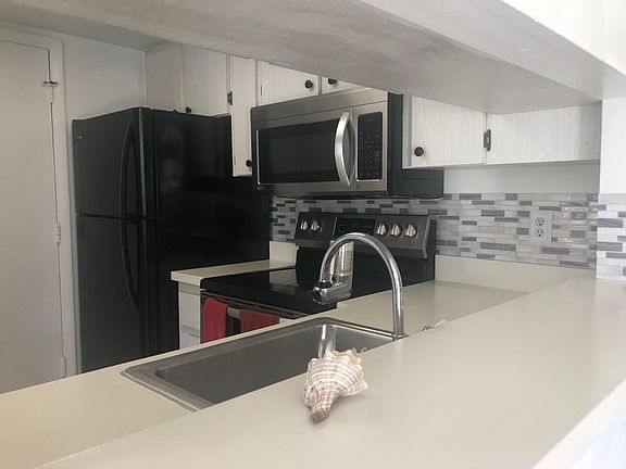 4th image of 3328 Royal Canadian Trce APT 2