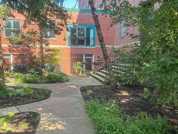 2nd image of 4745 N Ravenswood Ave APT 408