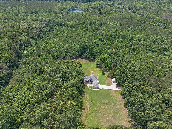 2nd image of 289 Barnes Rd