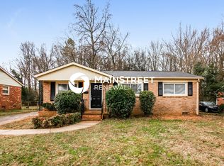 4423 Brooktree Dr, Charlotte, NC 28208