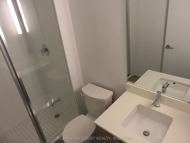 215 Veterans Dr #204 — Photo 16