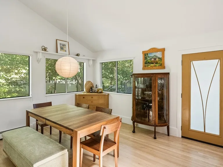 50 Hildreth Pl — Photo 6
