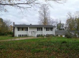 24 Doubleday Rd, Columbia, CT 06237