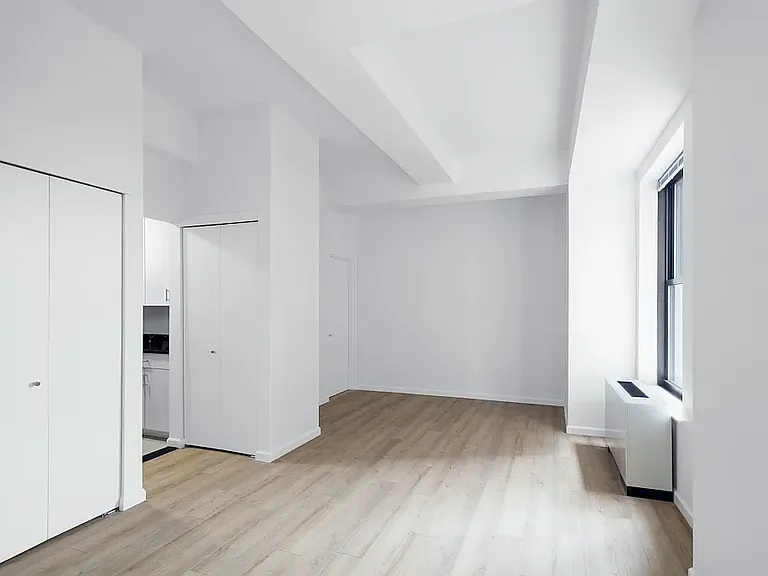 75 West St #12G — Photo 2
