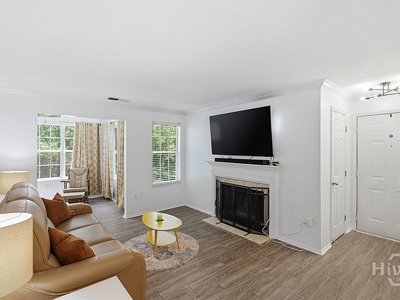 4th image of 12300 Apache Avenue #211