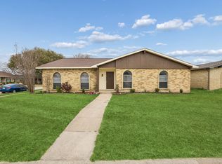 2001 Emory Oak Dr, Carrollton, TX 75007