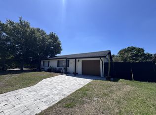 2302 Hyde Park St, Sarasota, FL 34239