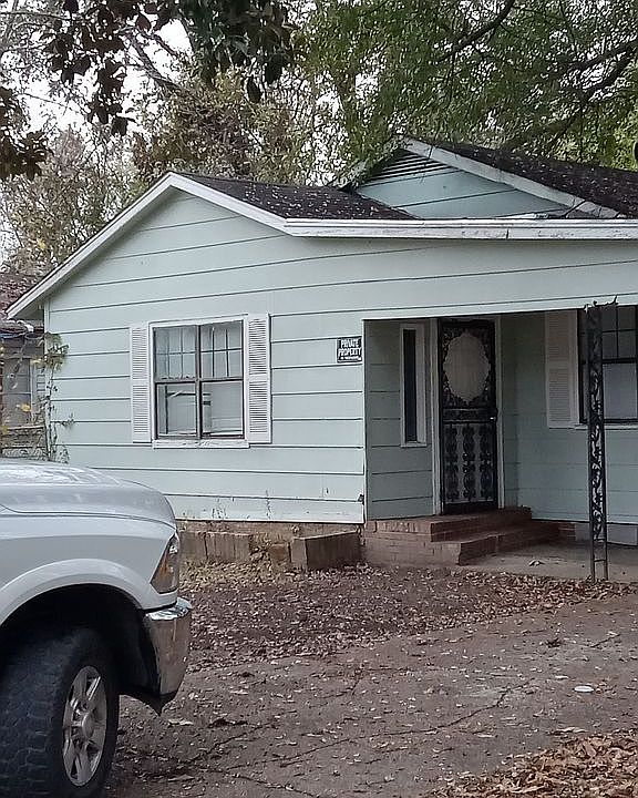 1st image of 403 S Hyman St