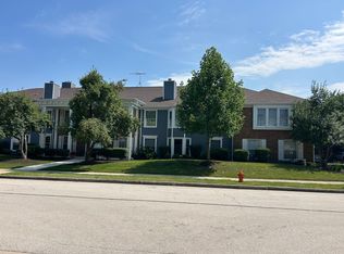 1134 Spring Garden Cir #48, Naperville, IL