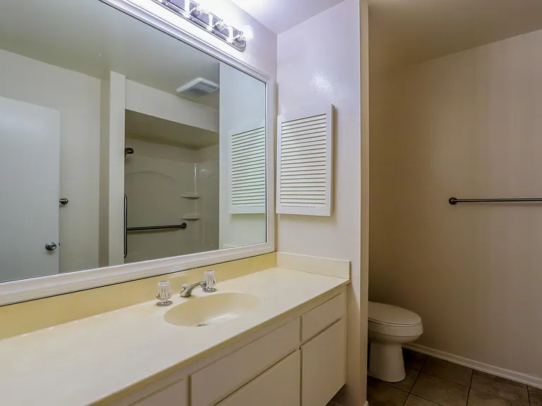 564 N Bellflower Blvd #108 — Photo 14