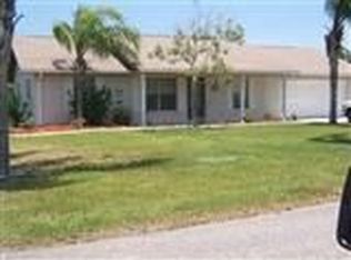 527 SW 36th St, Cape Coral, FL 33914