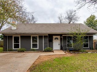 1702 W Lovers Ln, Arlington, TX 76013
