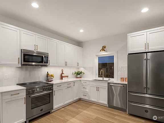 4th image of 8918 31st Avenue NW