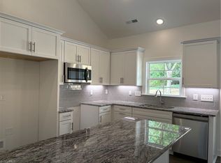 105 Old Cabin Ln, Kernersville, NC 27284