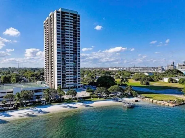 5600 N Flagler Drive #1204, West Palm Beach, FL 33407