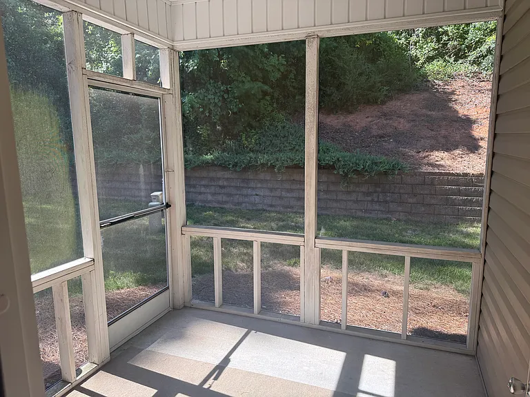 1919 C Fleming Rd — Photo 16
