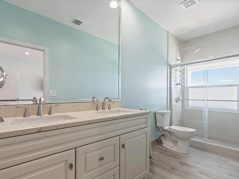 316 N Lake Dr — Photo 18