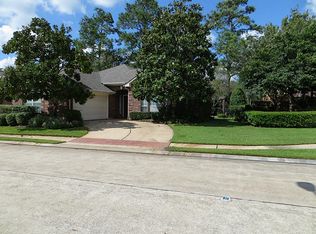 318 Pine Creek Dr, Friendswood, TX 77546