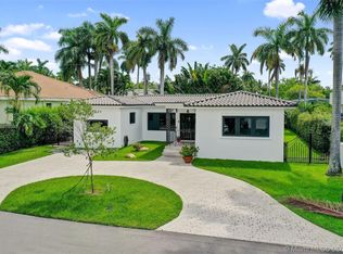7421 Center Bay Dr, North Bay Village, FL 33141