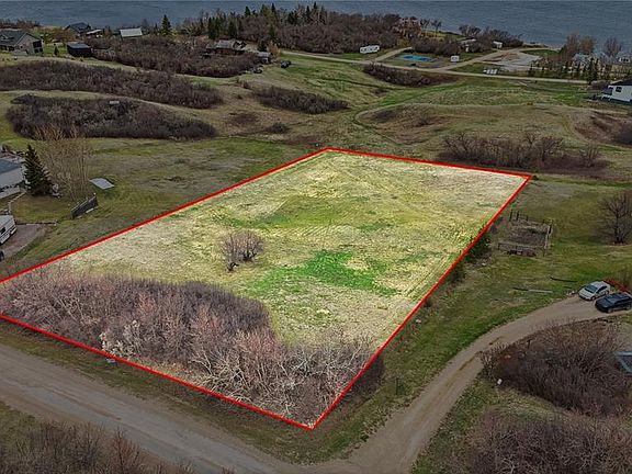 5th image of 25 Shore Acres DRIVE