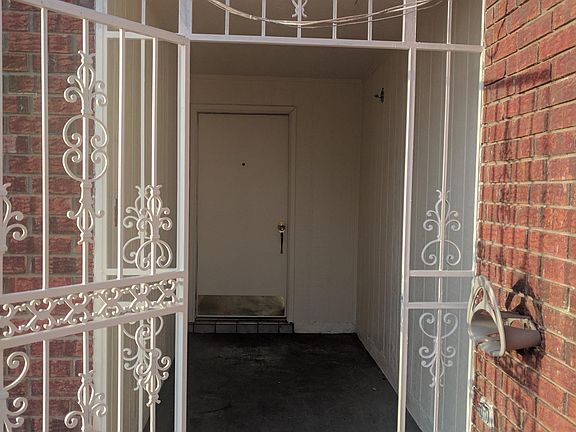 4th image of 12325 Nancy Lee Ave