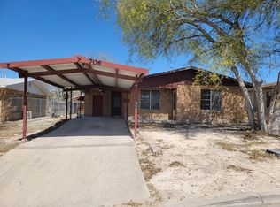 706 E 12th St, Del Rio, TX 78840