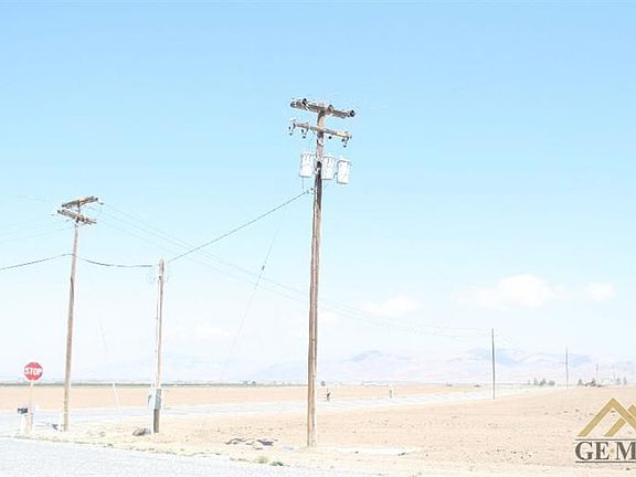 3rd image of 890 Ballinger Canyon Rd