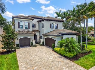 8520 Lewis River Rd, Delray Beach, FL 33446