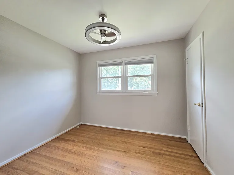 7020 Quander Rd — Photo 16