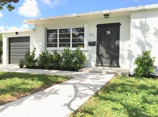 371 Winters St, West Palm Beach, FL 33405