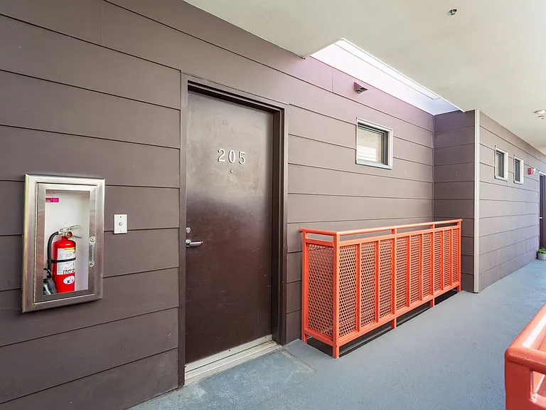 1212 Euclid St #205 — Photo 19