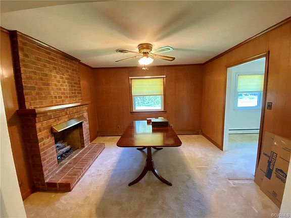 4th image of 7606 Montrose Ave