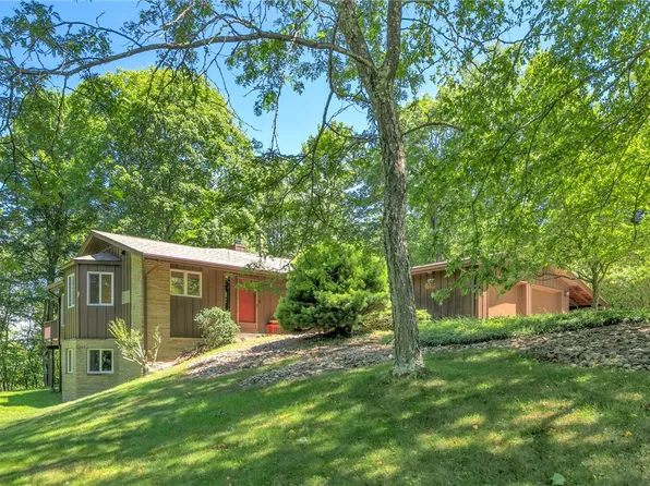 3626 N Hills Rd, Murrysville, PA 15668