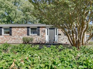 1200 Hale Dr, Hampton, VA 23663