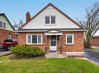 754 Curtis Rd, Peterborough, ON K9H2E7