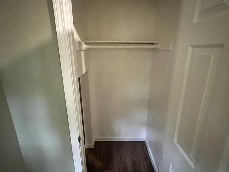 4008 Rock Mill Dr — Photo 15