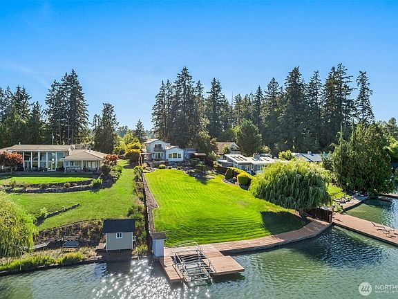 4th image of 1207 Creso Road S