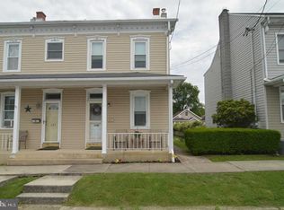 125 N Robeson St, Robesonia, PA 19551