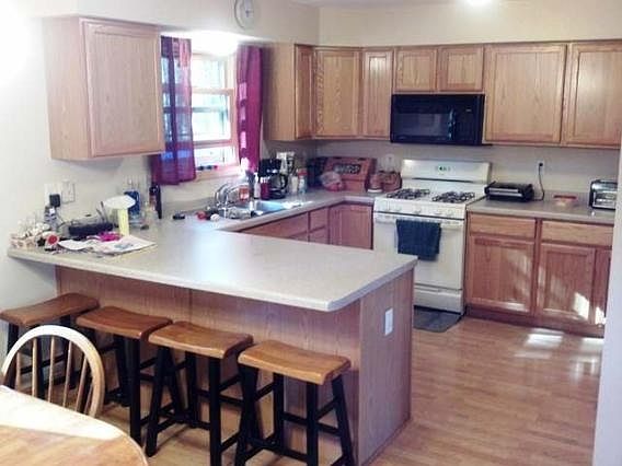 2nd image of 8684 Hill Lake Dr