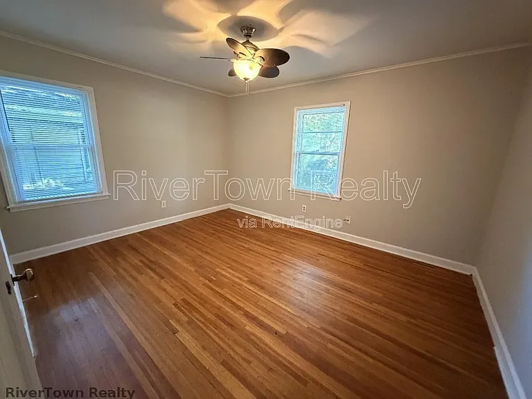 4573 Boyce Rd — Photo 15