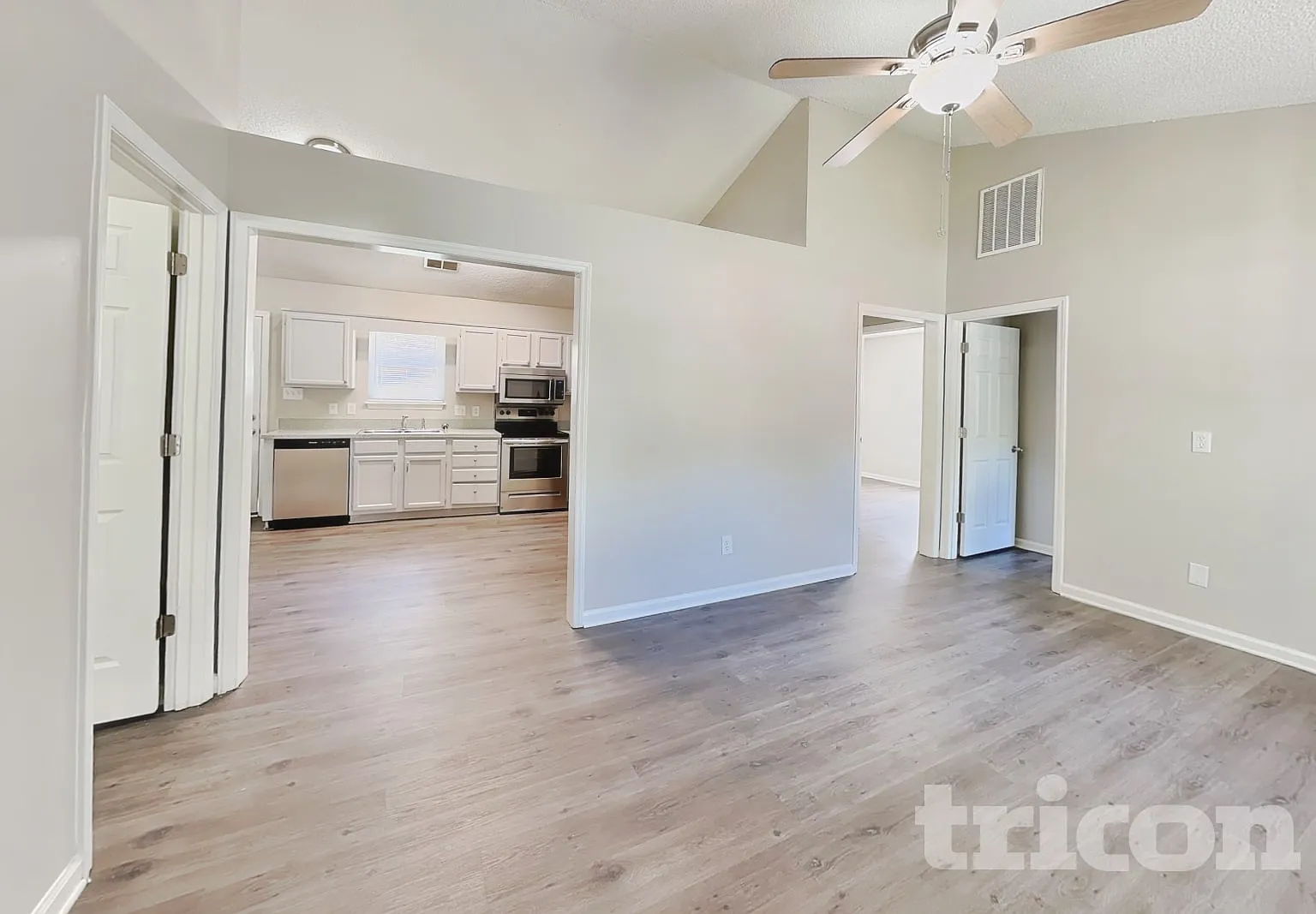 1224 Settlers Bridge Court Charlotte NC — Photo 3