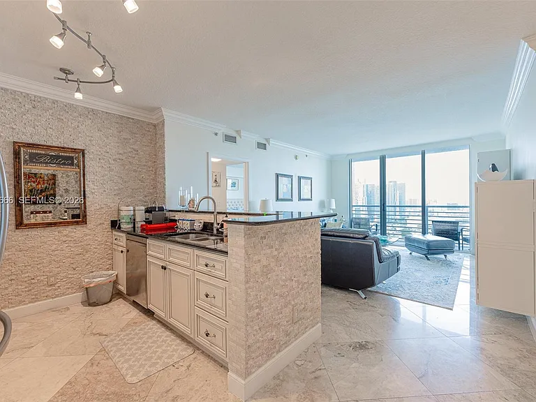 325 S Biscayne Blvd #4222 — Photo 7