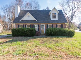 186 Pine Mountain Rd, Clarksville, TN 37042