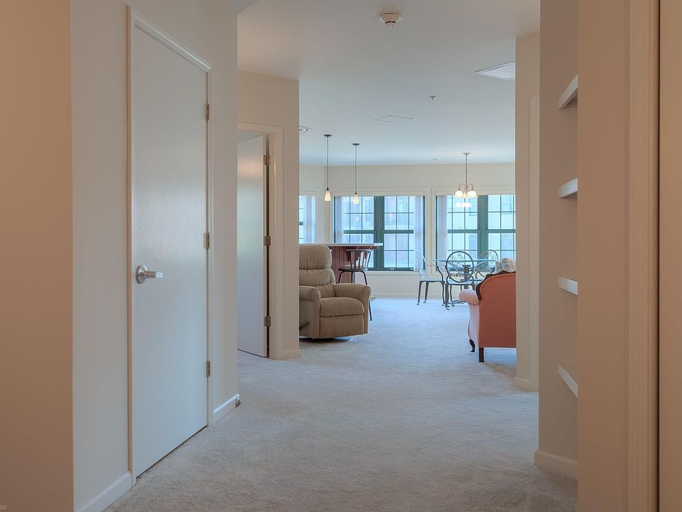 Kent Square Condo 404 250 S Main St Blacksburg VA Zillow