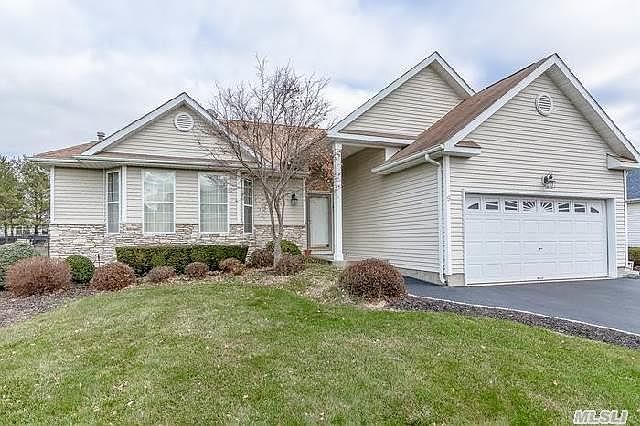 1st image of 9 Laurel Ln