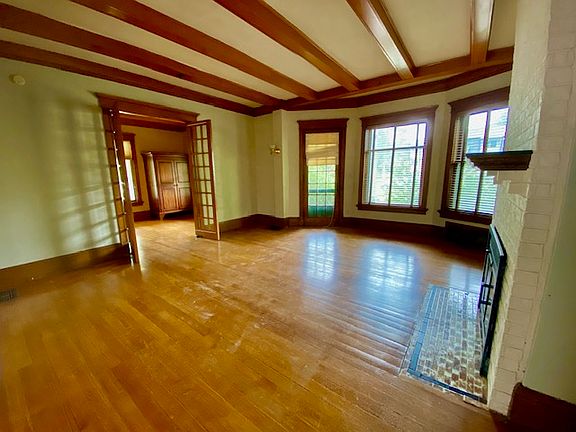 3rd image of 1445 C St #1