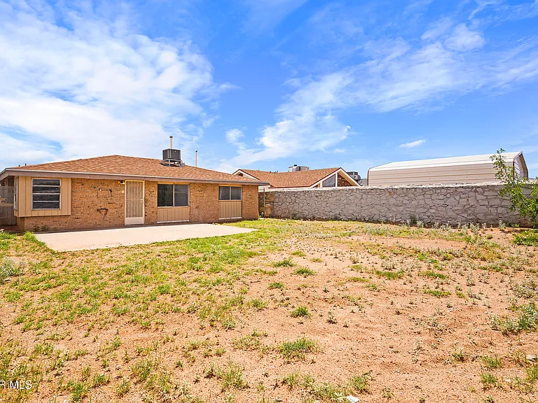 6713 Heartstone Ct — Photo 6