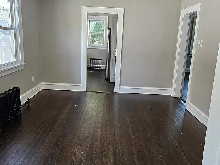 517 Brad St — Photo 8