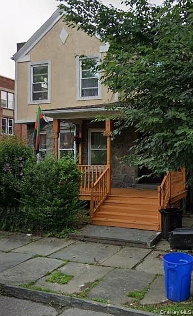 2nd image of 142 Chambers Street